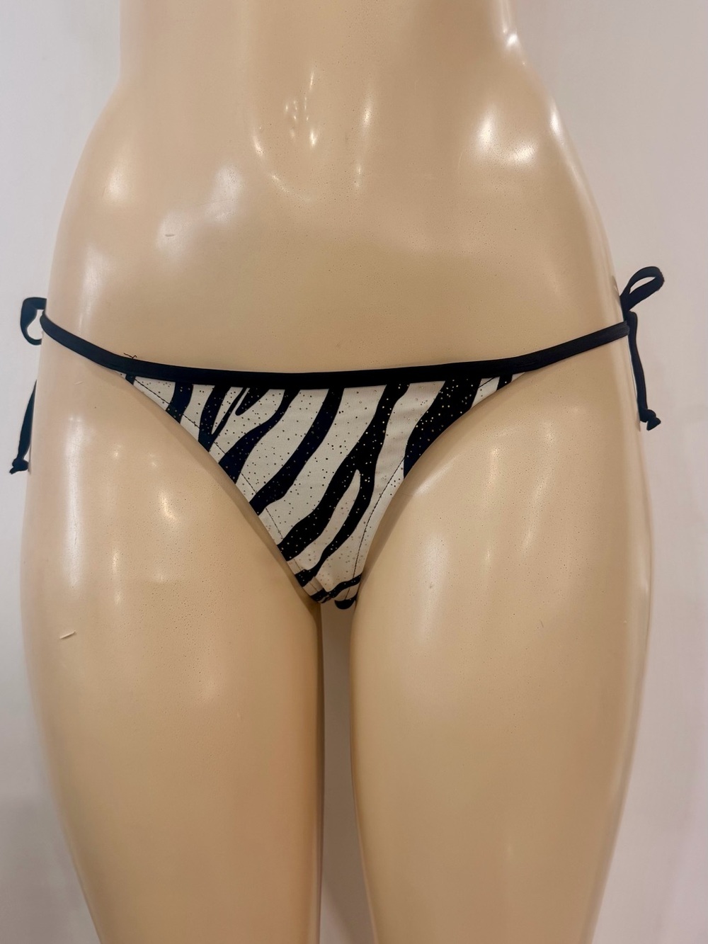 ëa Zebra Print Tie-Side Bikini Bottoms in Black and White Y2K